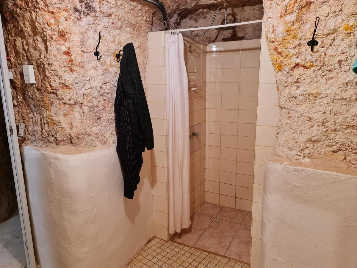Underwood Court Fresh Dugout- Hosted By Coober Pedy Accommodations מראה חיצוני תמונה